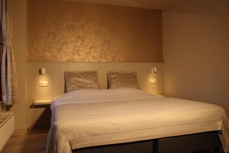 Double Room image 1