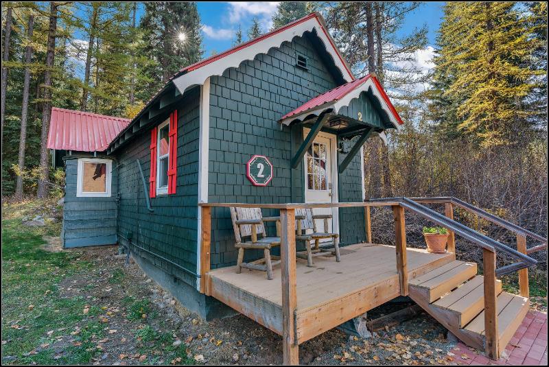 Bungalow #2 image 3