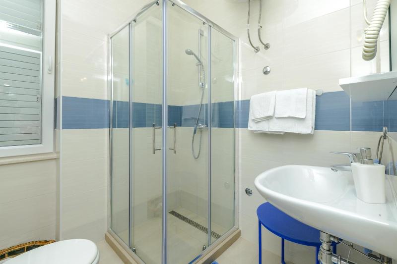 Special Offer - One-Bedroom Apartment with Airport Transfer image 2