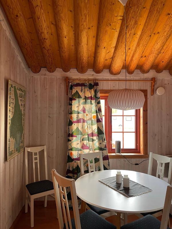 Cottage - Pet friendly image 1