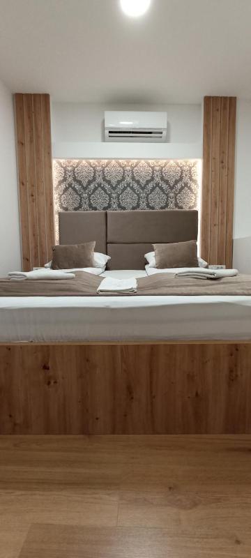 Economy Double Room image 1