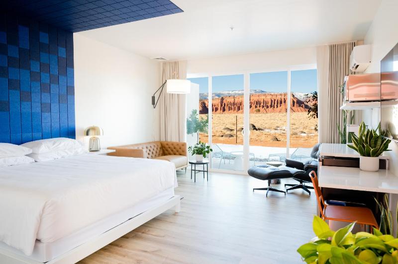 King Room image 1