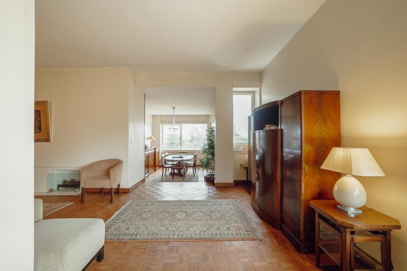 Grand Botanic Garden Apartment by Vacationy - image 1