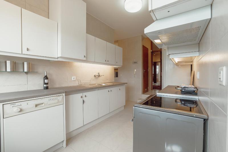 Grand Botanic Garden Apartment by Vacationy - image 8