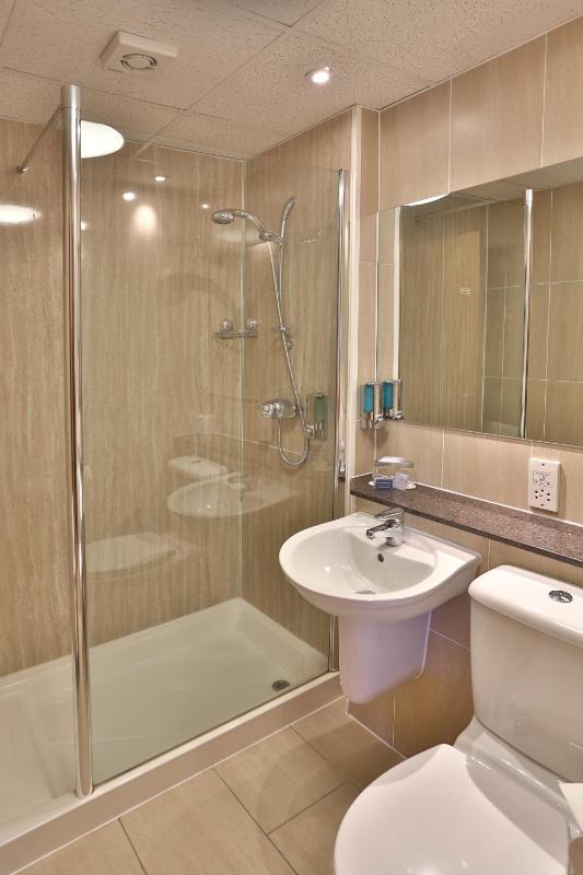 Standard Double Room image 1