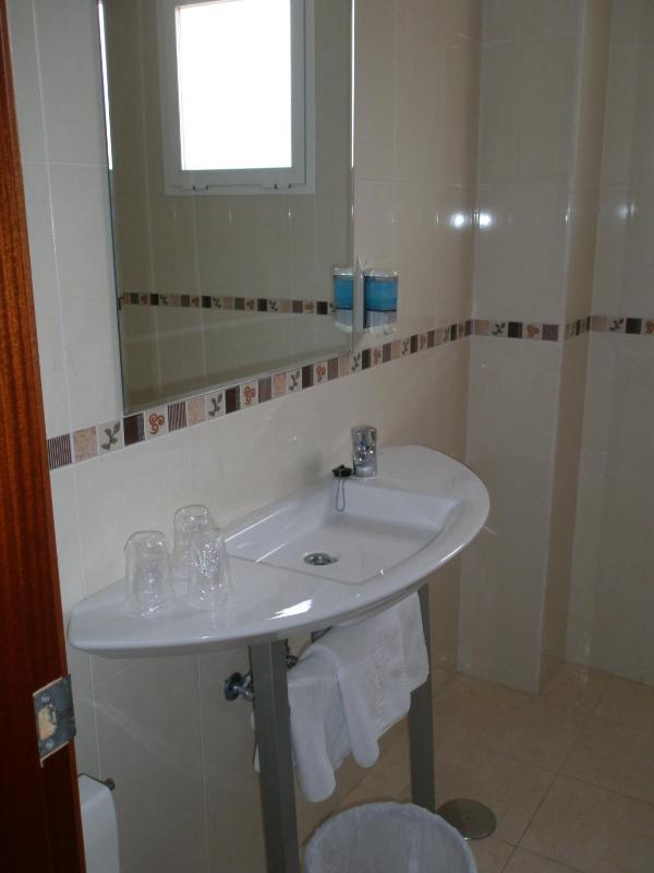 Double Room image 2