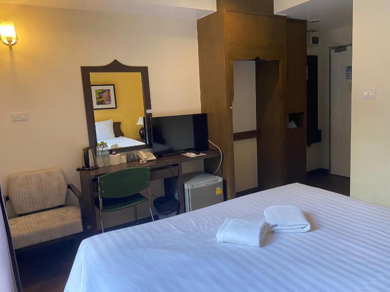 Vinary Hotel Sukhumvit - image 10