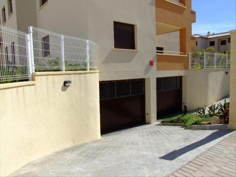 Three-Bedroom Apartment image 3