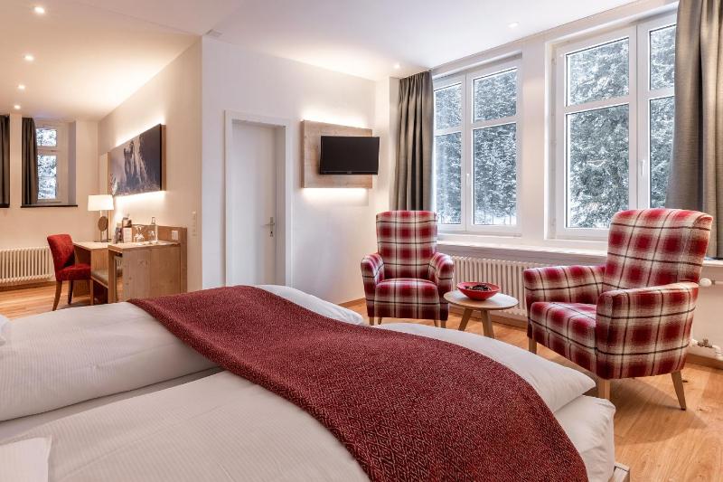 Superior Double Room Forest Side image 3