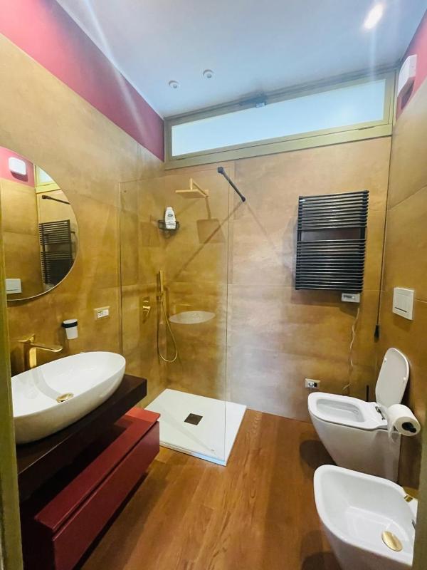 Deluxe Double Room with Sea View image 4
