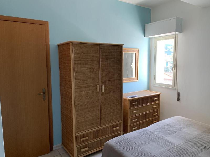 Standard Double Room image 4