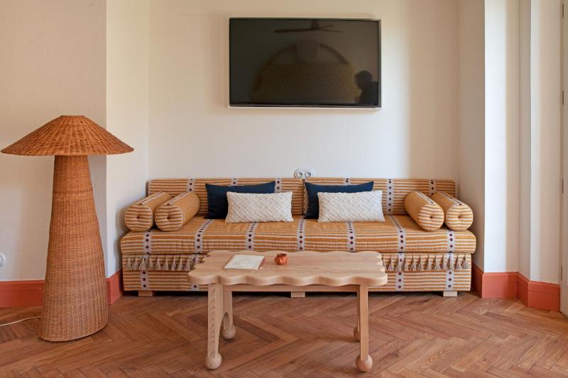 Premier Double Room with View image 4
