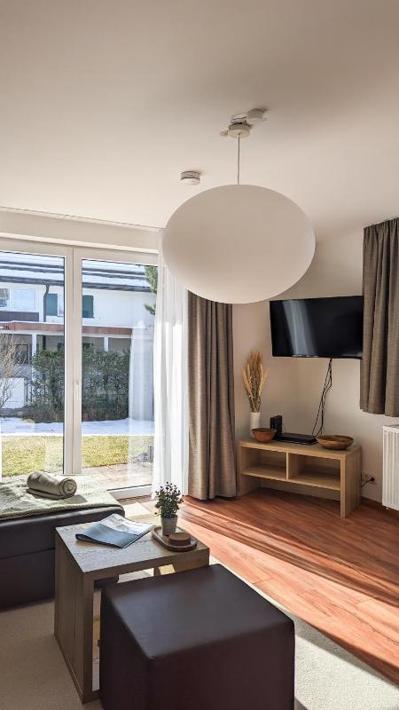 Apartment with Mountain View image 4