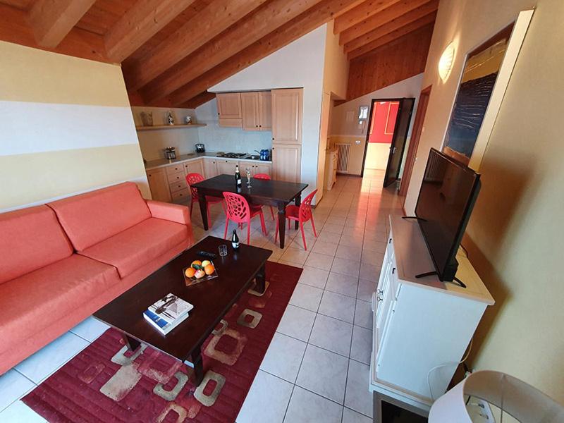 Ferretti Residence Garda Palace - image 12