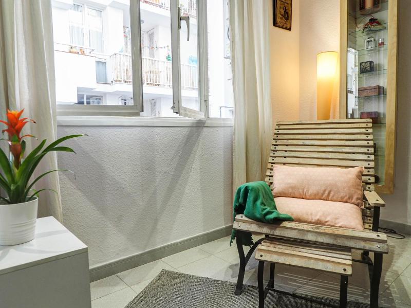 Sunflower Apartment by Hello Homes Sitges - image 15