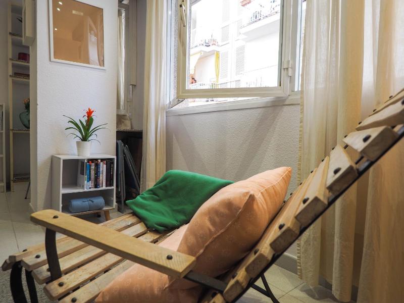 Sunflower Apartment by Hello Homes Sitges - image 11