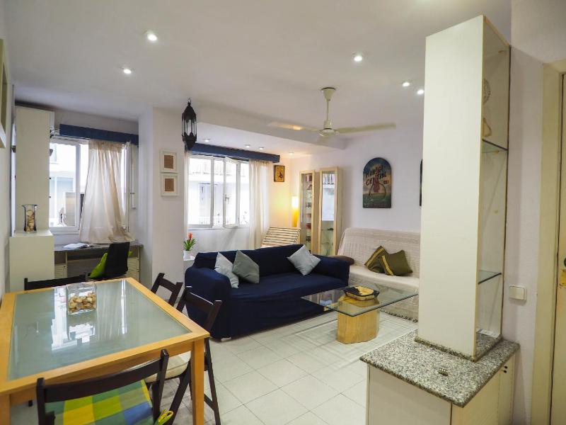 Sunflower Apartment by Hello Homes Sitges - image 22