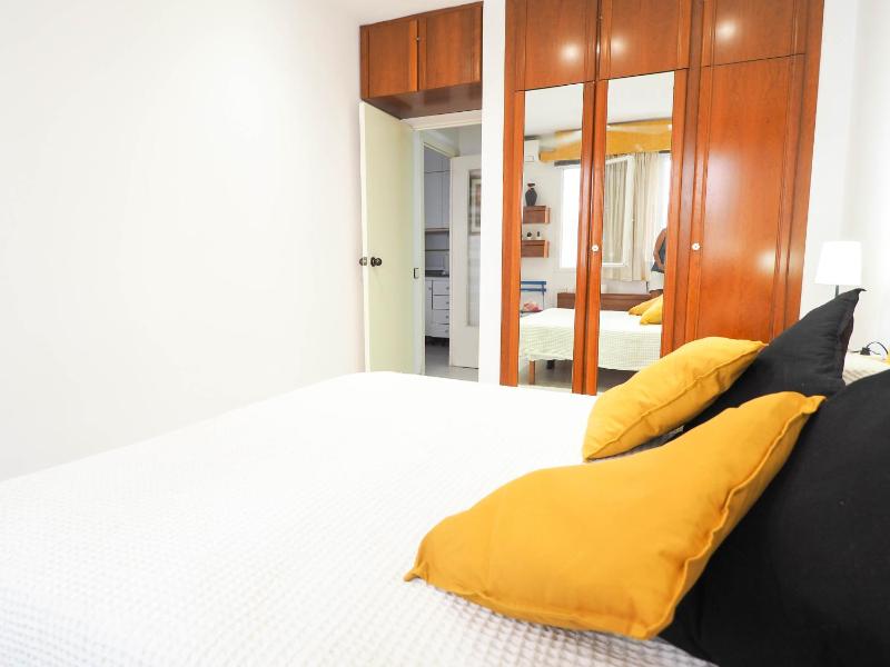 Sunflower Apartment by Hello Homes Sitges - image 16
