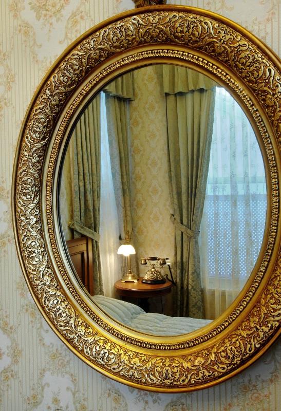 Standard Double Room image 3