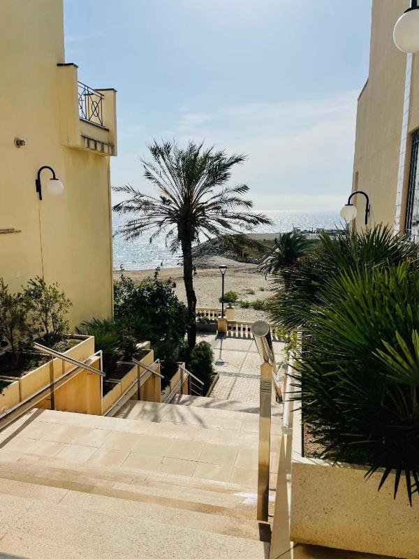 La Marina2 SeaView with amazing terrace - image 10