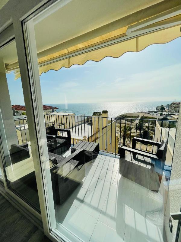 La Marina2 SeaView with amazing terrace - image 12