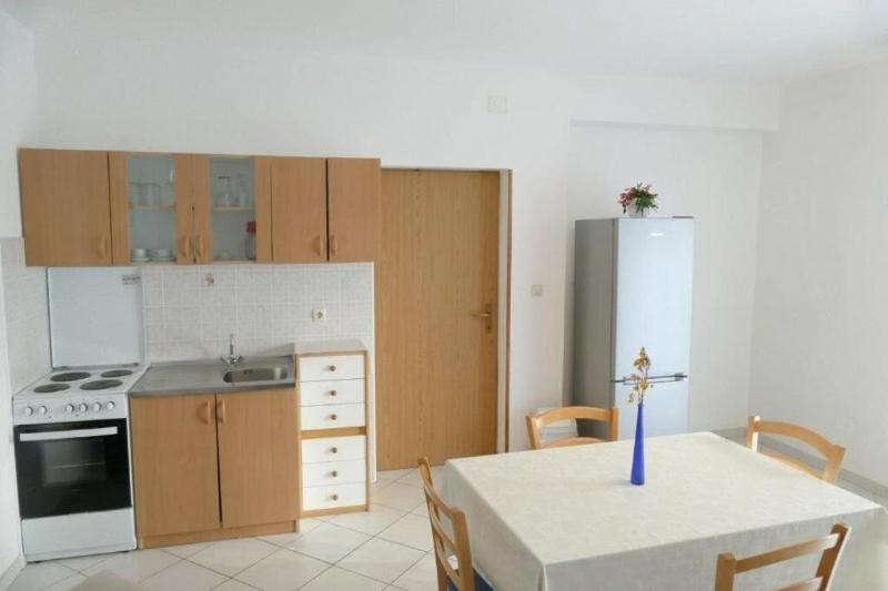 One-Bedroom apartment Standard image 4