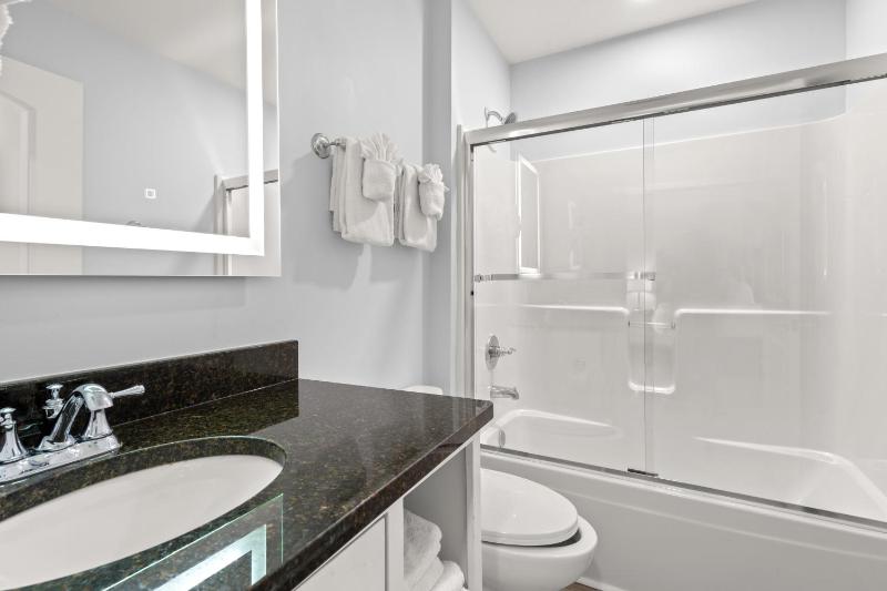Apartment image 4