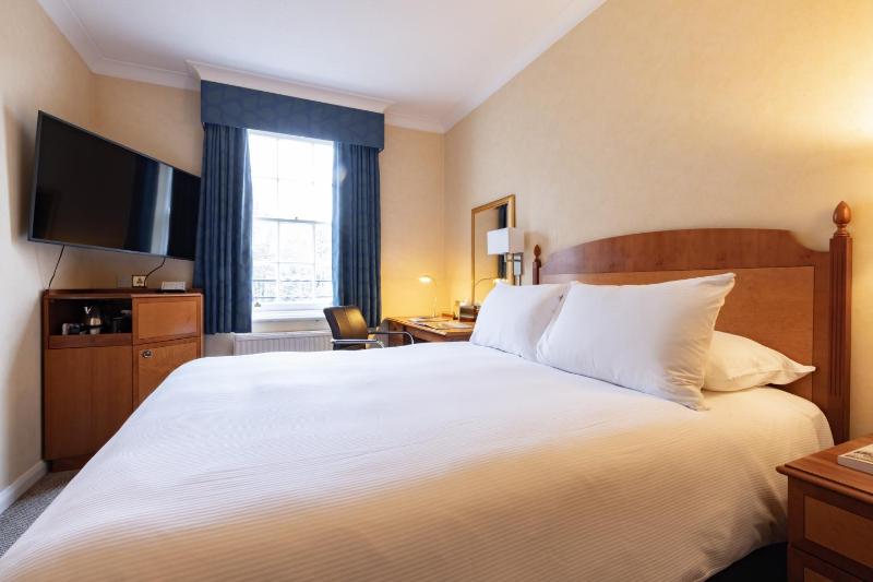 Double Room image 1