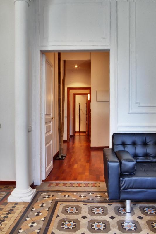 Barcelona Apartment Val - image 2