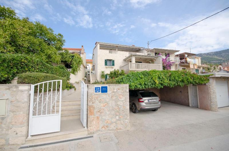 Apartments Klisovic - image 21