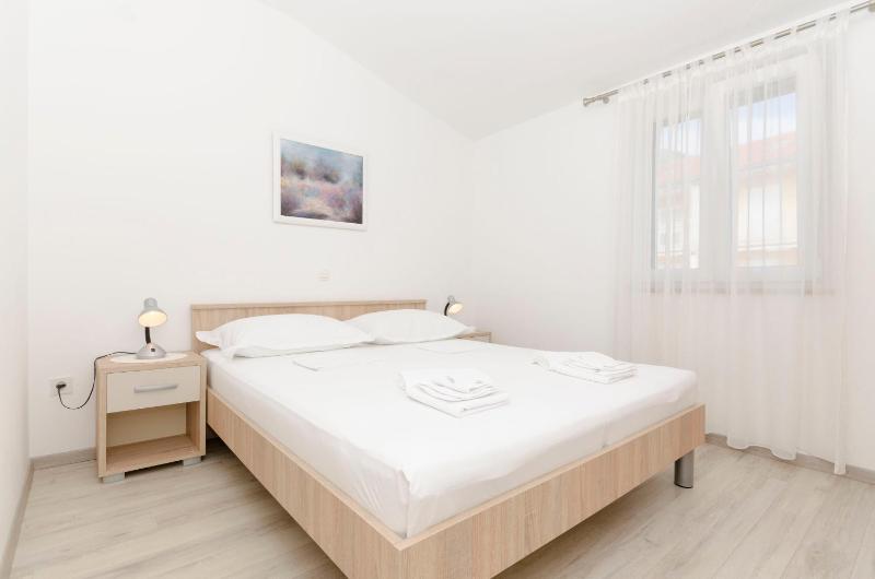 Apartments Klisovic - image 31