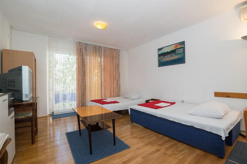 Three-Bedroom Apartment image 3