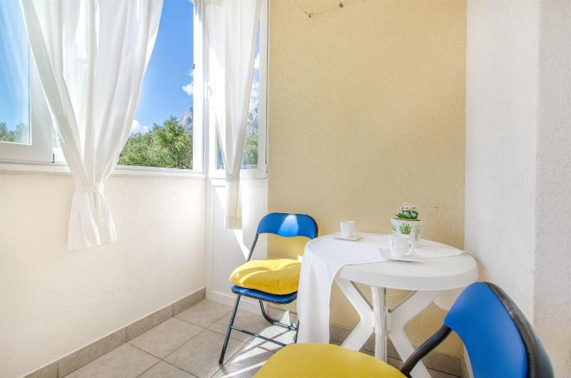 Apartment Studenka - image 1