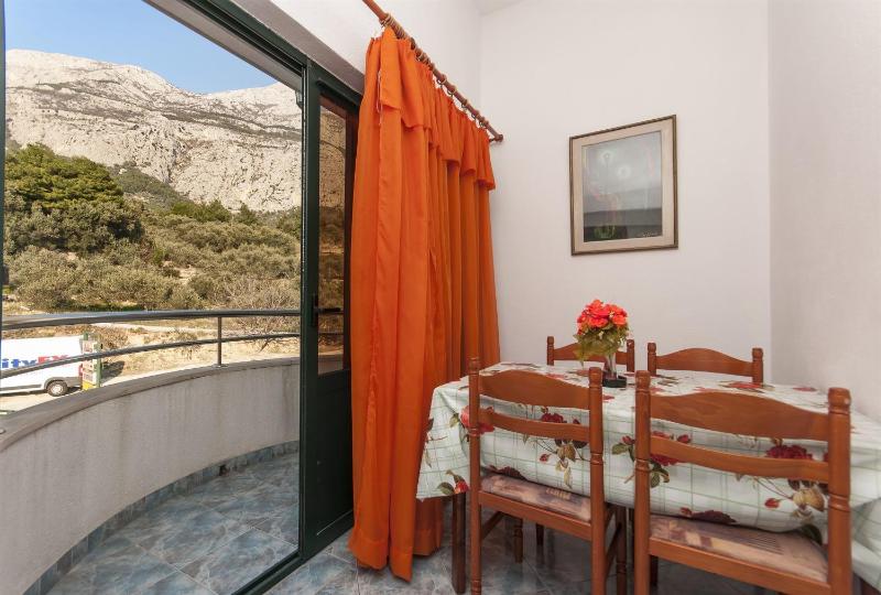 Apartment and Rooms Ivan - image 13