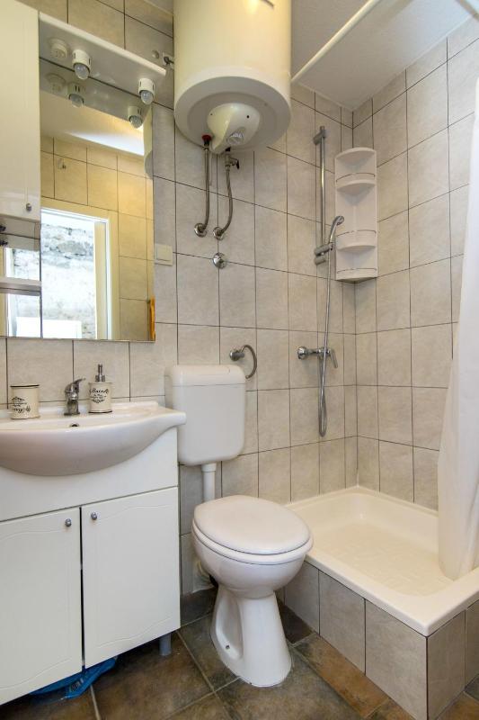 Two-Bedroom Holiday Home image 3