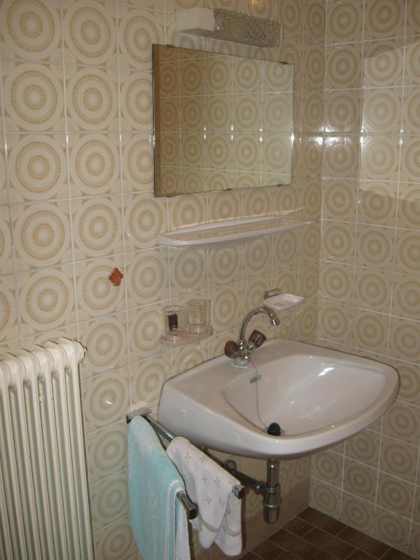Double Room image 2