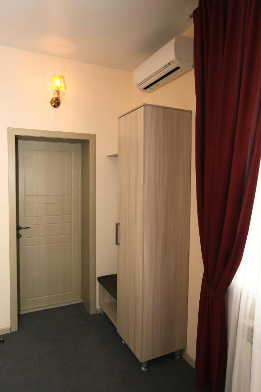 Standard Single Room image 1