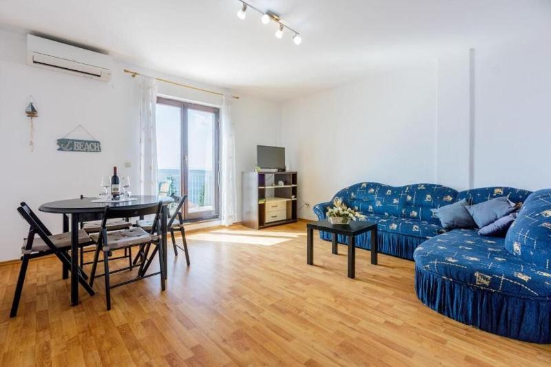 Apartments Bartulin - image 34