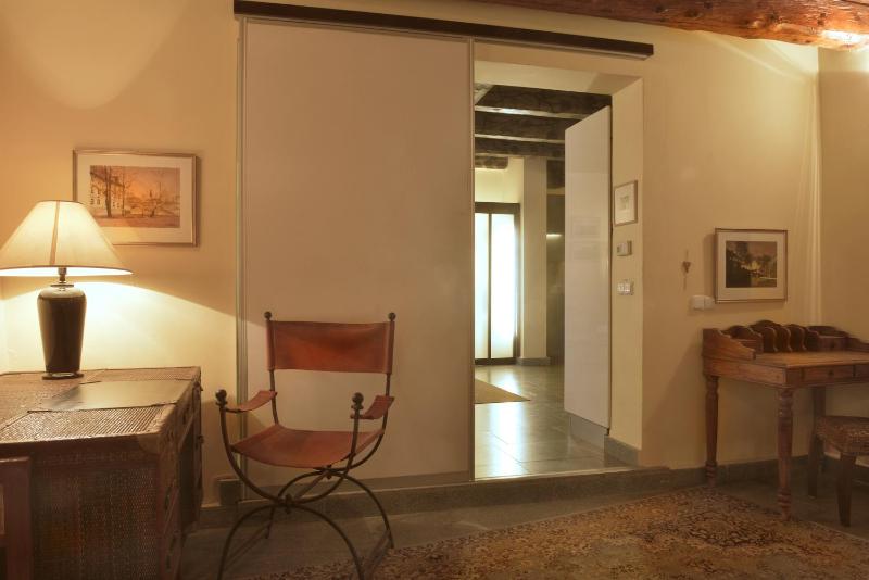 Deluxe Apartment image 2