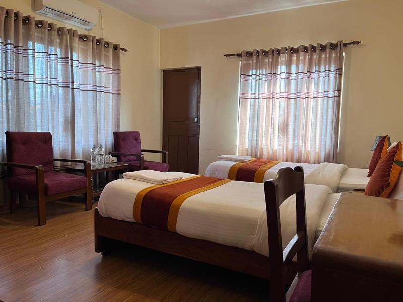 Hotel Pokhara View - image 10