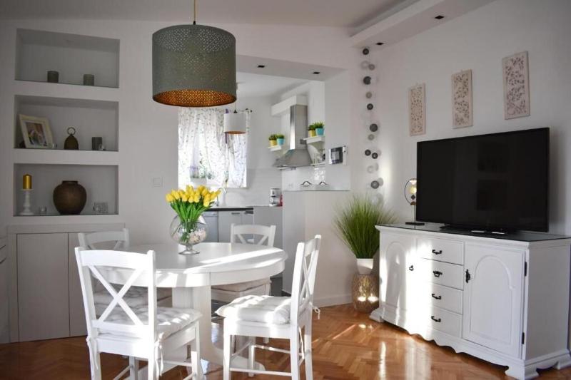 Apartments Beauty - image 49