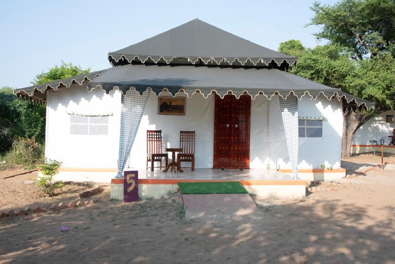 Atithi Luxury Resort - image 3