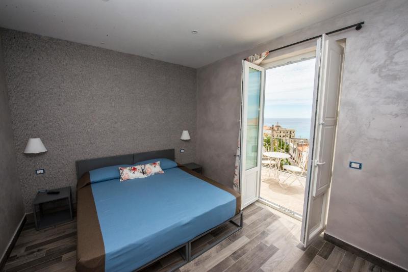 Double or Twin Room with Sea View image 1