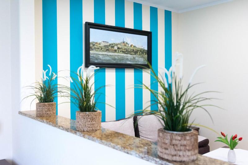 Apartment image 2