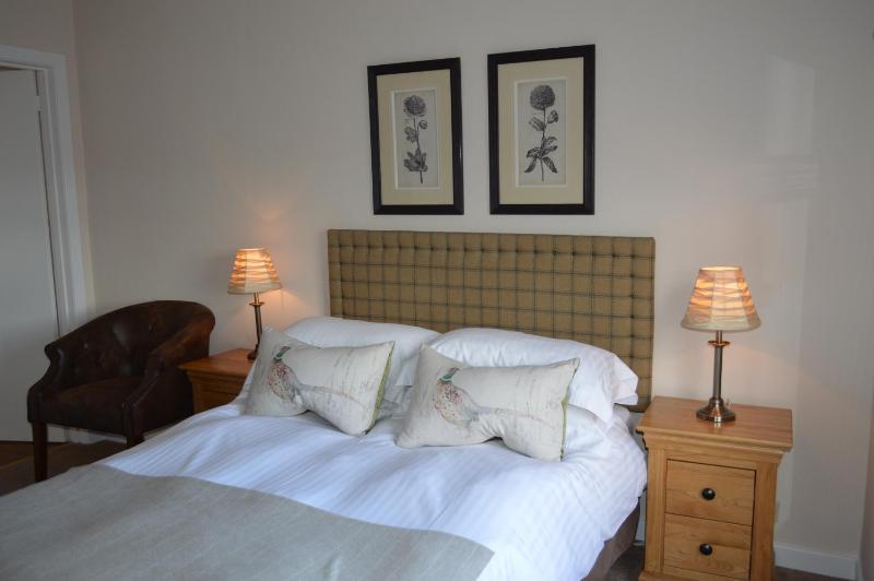 Standard Double Room image 2