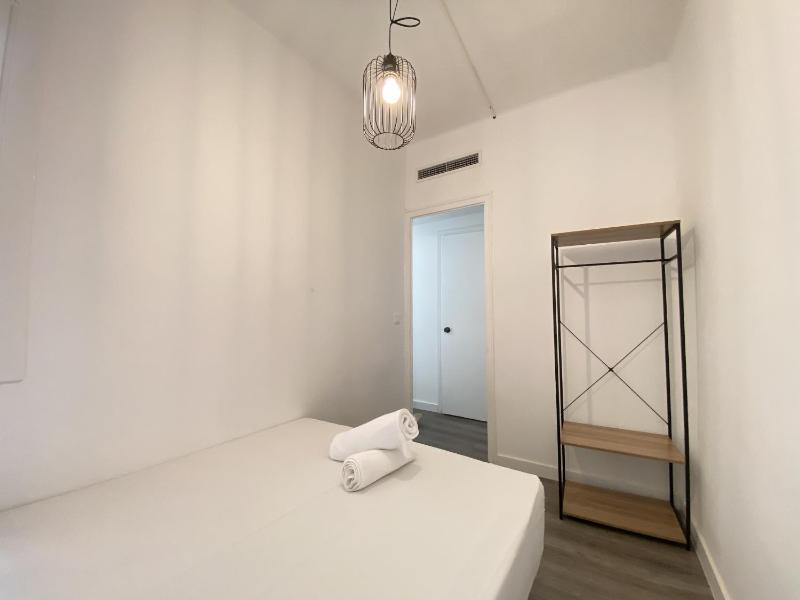 TarracoHomes TH10 Old Town Apartment Destral - image 3