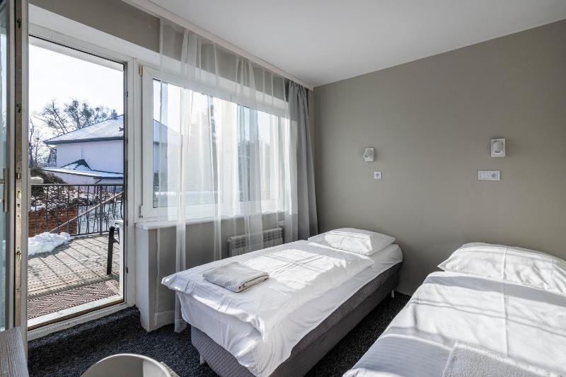 Double Room with Balcony image 1