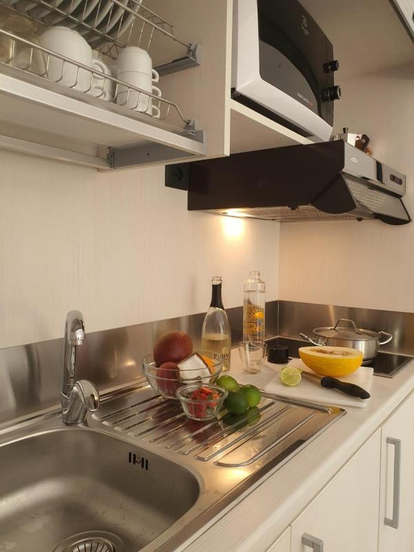 Studio Apartment image 2