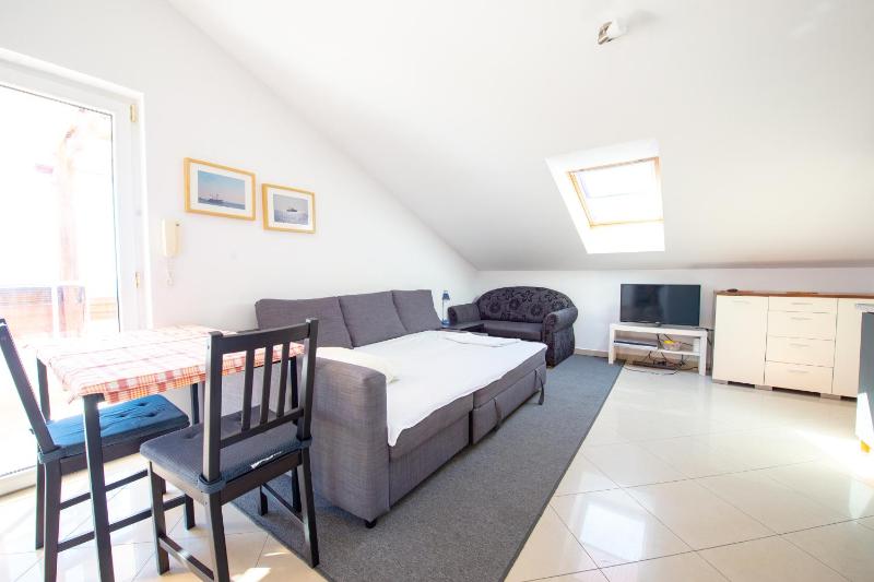 Apartment Margareta - image 9