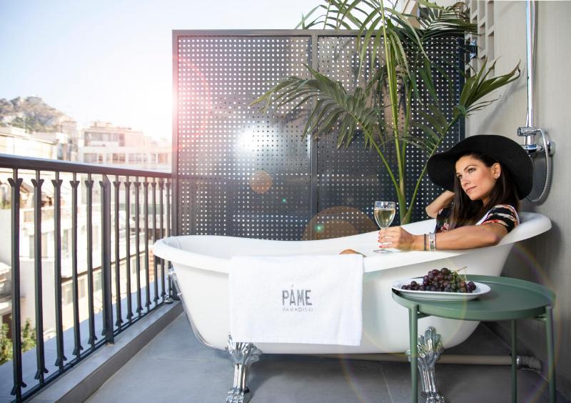 PAME Paradiso - image 2